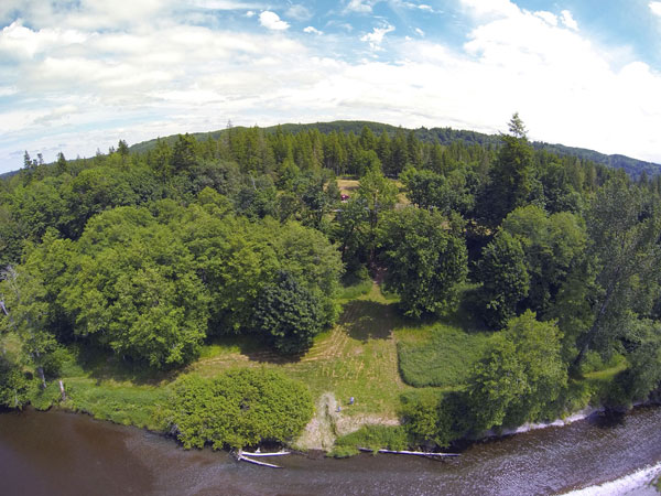 Satsop Riverfront home for sale by Paul Strawn Riley Jacskon Real Estate Inc Cabelas Trophy Properties